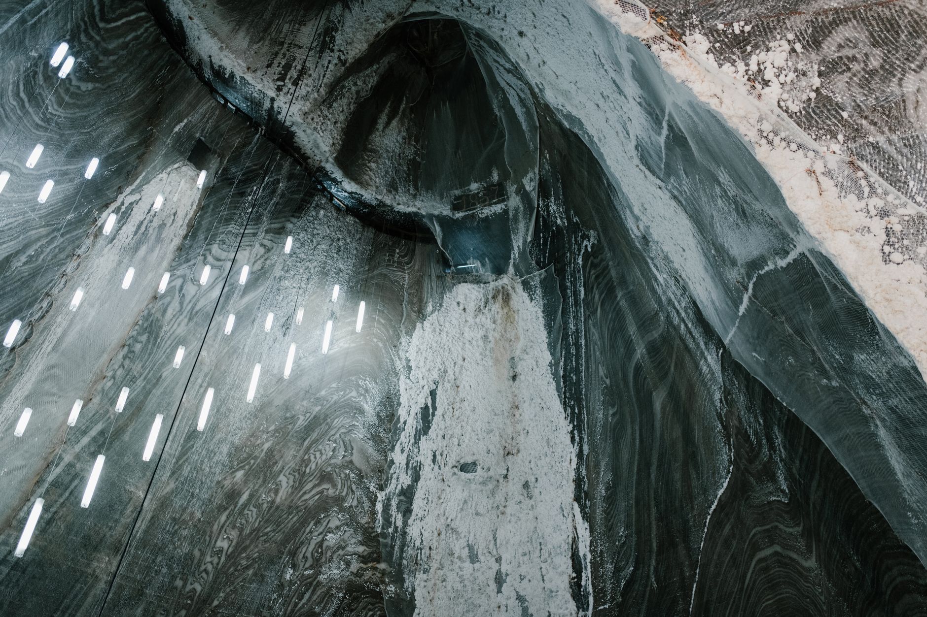 Pompage inondation cave équipe à Sevran